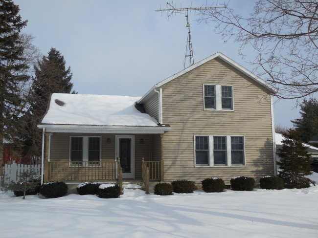1535 Mill St, Burlington, WI 53105 photo 1