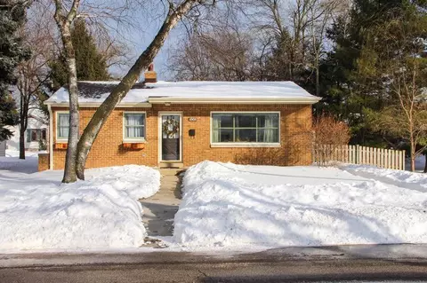 4908 N Mohawk, Glendale, WI 53217 photo 1
