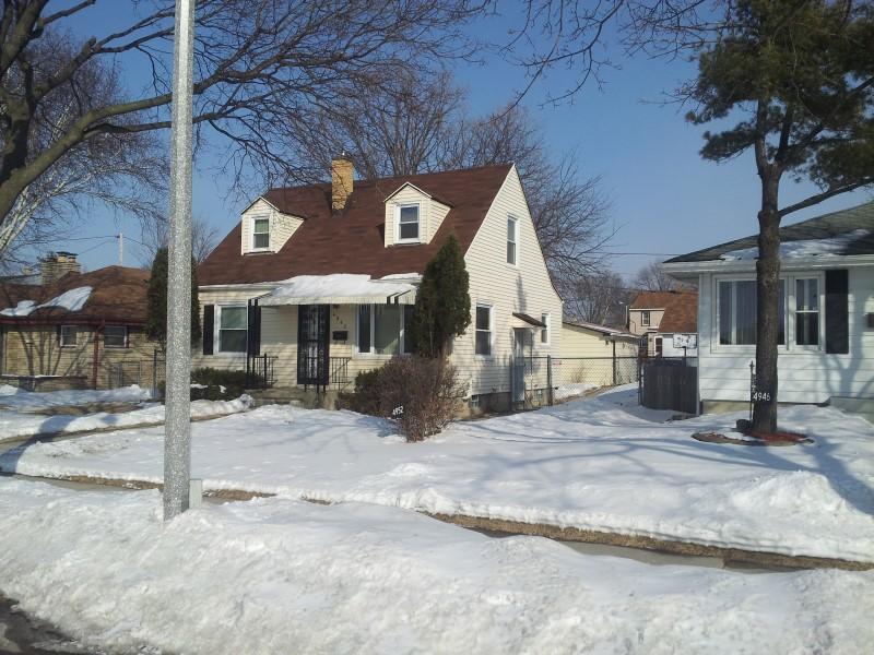 4952 N 44th St, Milwaukee, WI 53218 photo 1