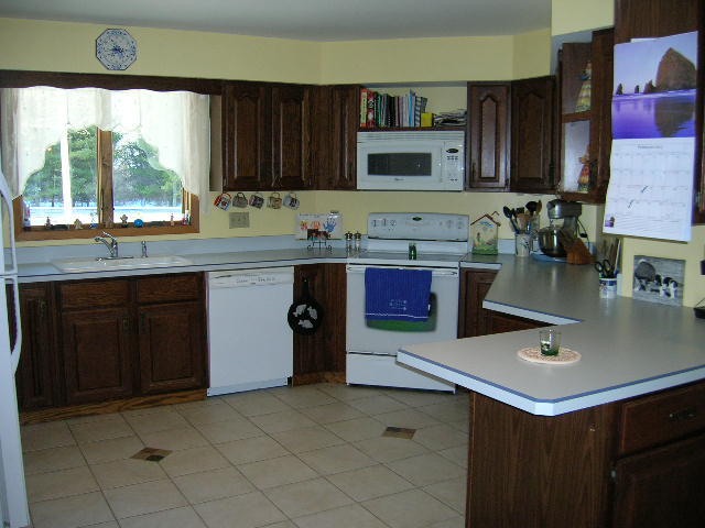4718 Playbird Rd, Sheboygan, WI 53083 photo 1
