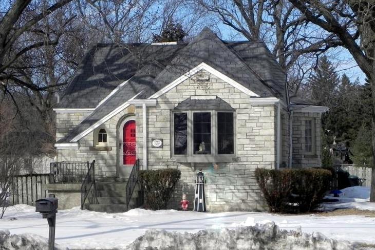2000 Summit Ave, Waukesha, WI 53186 photo 1