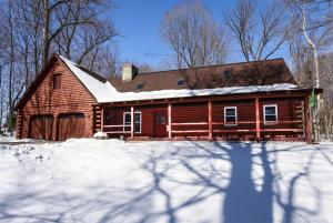 w116 Ct Kathleen, Sullivan, WI 53178 photo 1