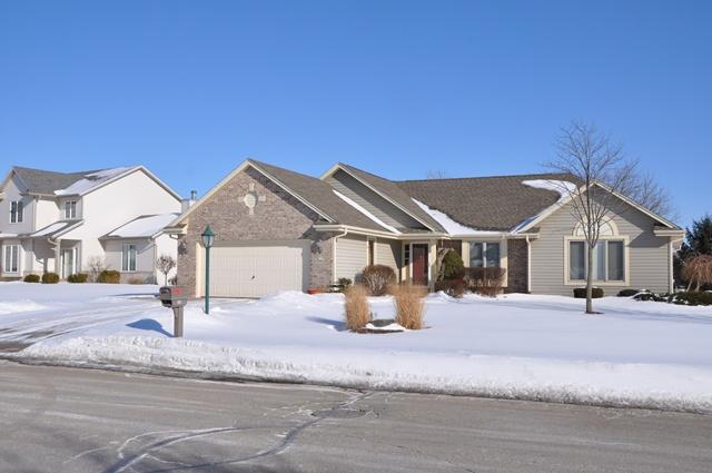 532 Fairview Cir, Waterford, WI 53185 photo 1