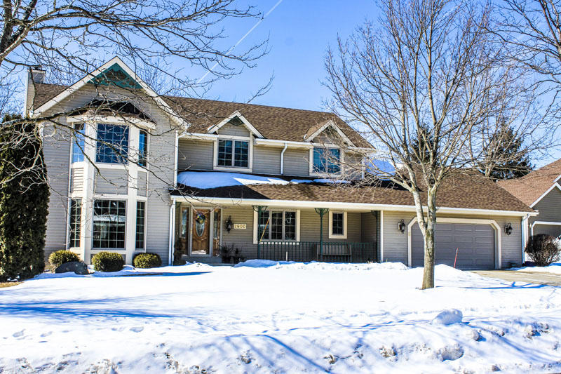 2900 Skyline Ct, Waukesha, WI 53188 photo 1