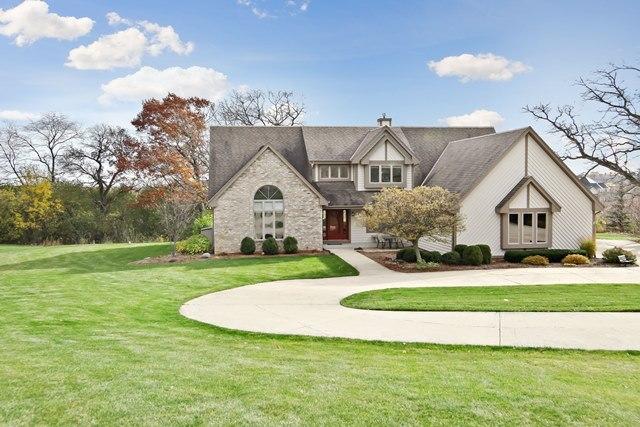 560 Chapel Hill Ct, Wales, WI 53183 photo 1