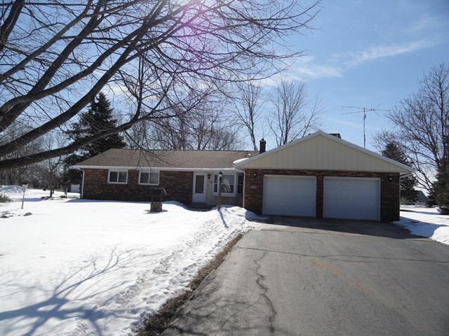 6819 Pheasant Run Rd, Hartford, WI 53027 photo 1