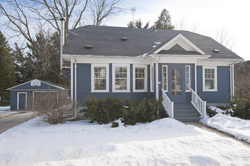 117 W Center Ave, Cedar Grove, WI 53013 photo 1
