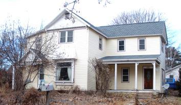 428 E Terhune St, Viroqua, WI 54665 photo 1
