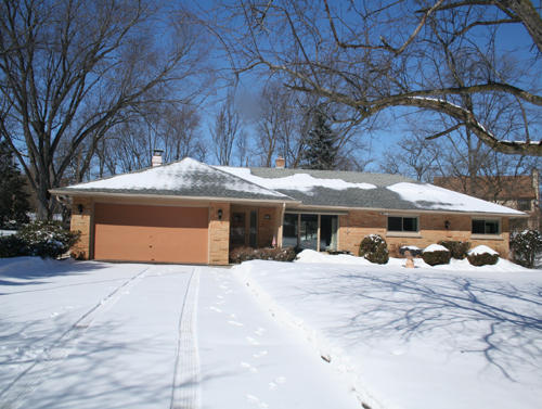 16320 Keller Dr, Brookfield, WI 53005 photo 1