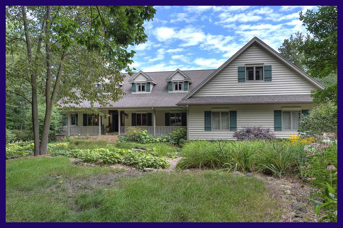 4184 Kettle Ridge Trl, Slinger, WI 53086 photo 1