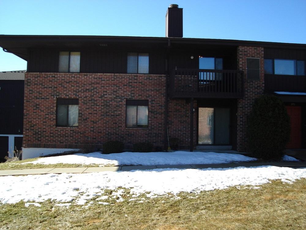 376 Park Hill Dr #e, Pewaukee, WI 53072 photo 1