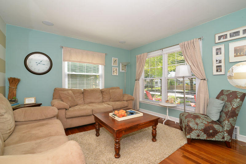 3028 N 73rd St, Milwaukee, WI 53210 photo 1