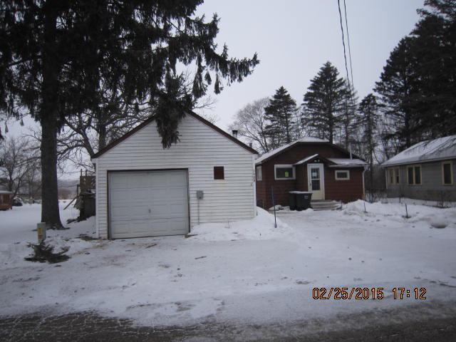 7900 Shorewood Dr, Salem, WI 53168 photo 1