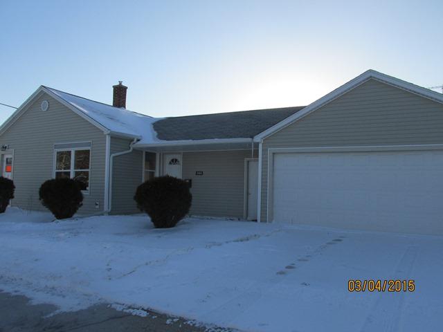 2404 S 11th St, Manitowoc, WI 54220 photo 1