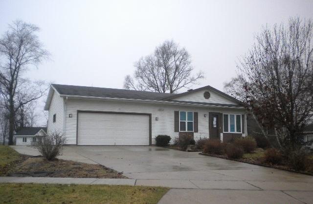 218 Nicholas Dr, Delavan, WI 53115 photo 1