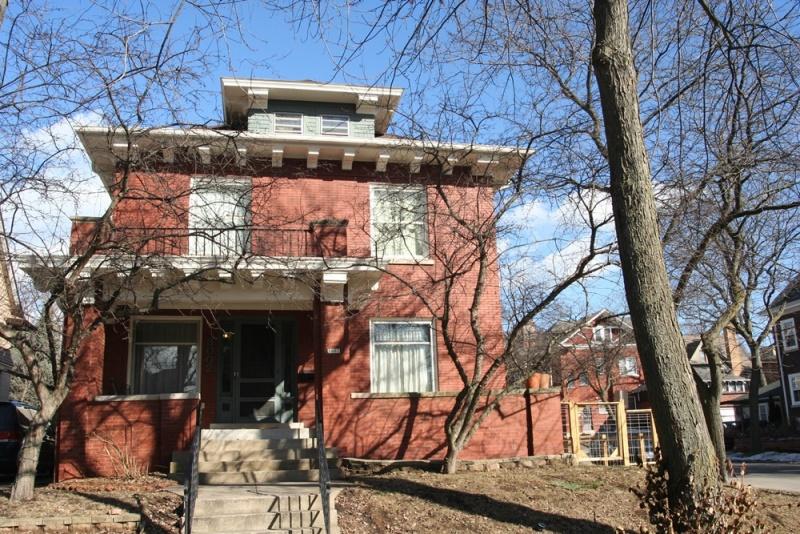 3002 N Prospect Ave, Milwaukee, WI 53211 photo 1