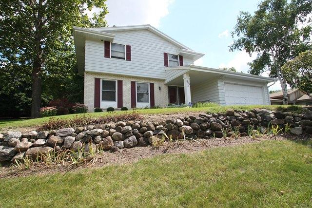 405 Cheyenne Dr, Waukesha, WI 53188 photo 1