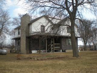 2015 100th Ave, Kenosha, WI 53144 photo 1