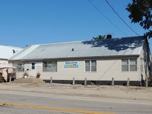 320 Main St, Patch Grove, WI 53817 photo 1