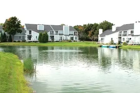 8317 S 76th #8317, Franklin, WI 53132 photo 1