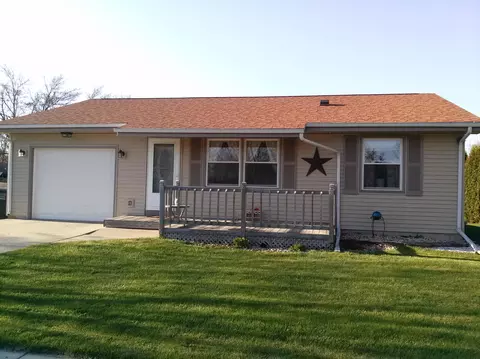 16 Evergreen, Milton, WI 53563 photo 1