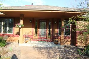 w310s231 Maple Ave, Delafield, WI 53188 photo 1