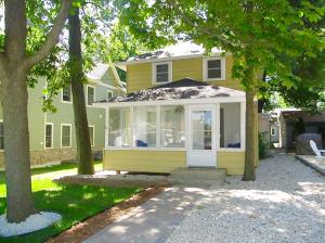 1607 Assembly Ln, Delavan, WI 53115 photo 1