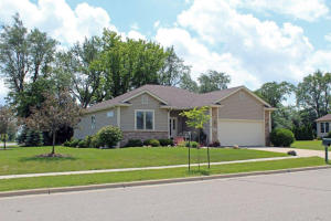 1502 Tamarak, Delavan, WI 53115 photo 1