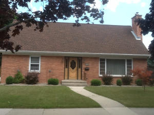 1337 N 10th St, Manitowoc, WI 54220 photo 1