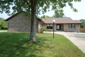 13405 W Wembly, New Berlin, WI 53151 photo 1