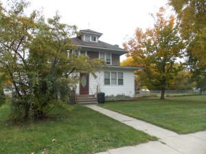 335 E Beloit St, Darien, WI 53114 photo 1