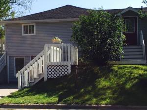 430 Schnick, Onalaska, WI 54650 photo 1