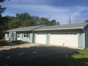 315 Schroeder Ave, Eagle, WI 53119 photo 1