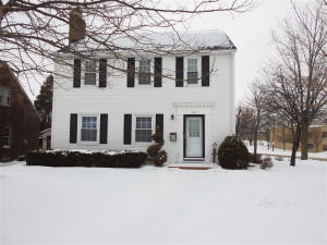 1002 Pine, Manitowoc, WI 54220 photo 1