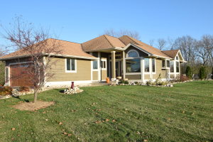 w299s1208 Brandybrook, Delafield, WI 53188 photo 1