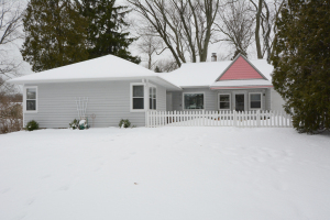 809 E Bradley Rd, Fox Point, WI 53217 photo 1
