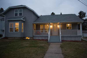 216 E Terhune St, Viroqua, WI 54665 photo 1