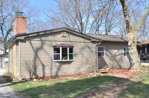 8732 2nd Ave, Pleasant Prairie, WI 53158 photo 1