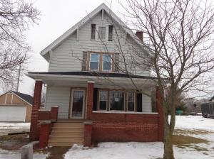 902 Front St, Sullivan, WI 53178 photo 1