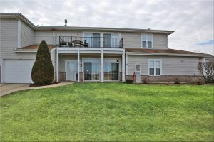6551 Meadowlands Cir #4AA, Pleasant Prairie, WI 53158 photo 1