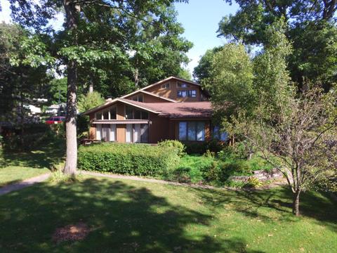 1601 Cedar Pt, Delavan, WI 53115 photo 1