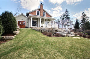 817 Mill St, Delafield, WI 53018 photo 1