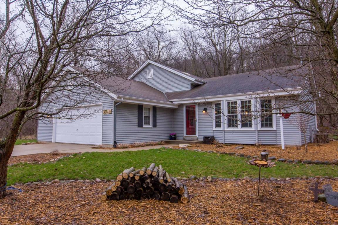1646 Brookside, Delafield, WI 53018 photo 1