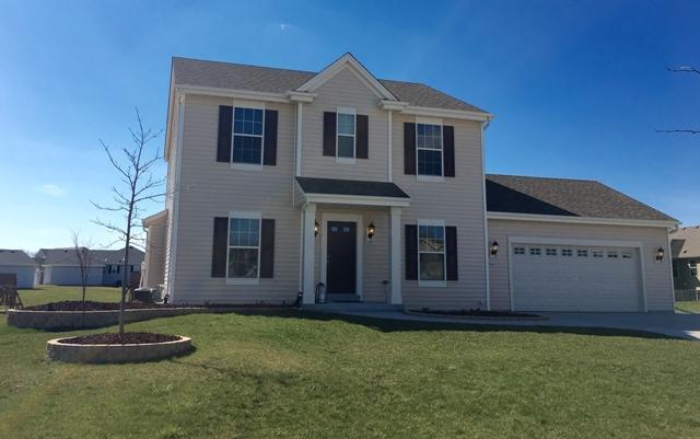 595 Lambert Dr, Slinger, WI 53086 photo 1
