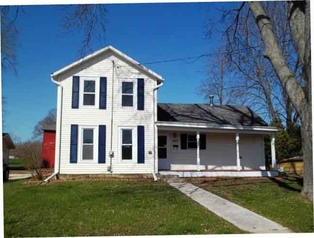 227 Harrison St, Waterloo, WI 53594 photo 1