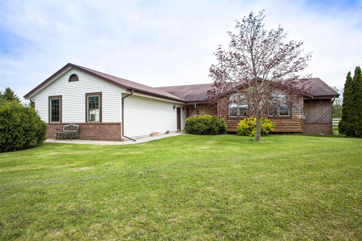 s108w37435 Draper, Eagle, WI 53119 photo 1