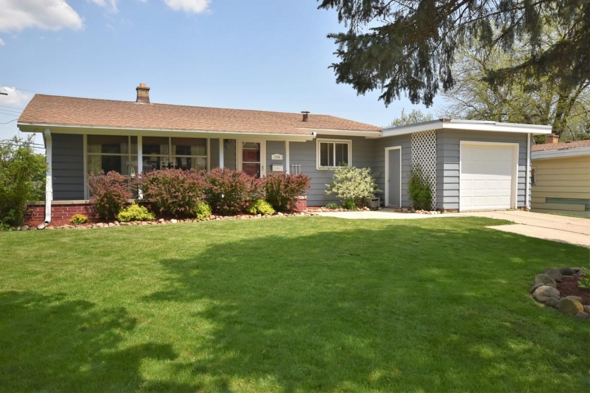 7206 Elstead Ave, Greendale, WI 53129 photo 1