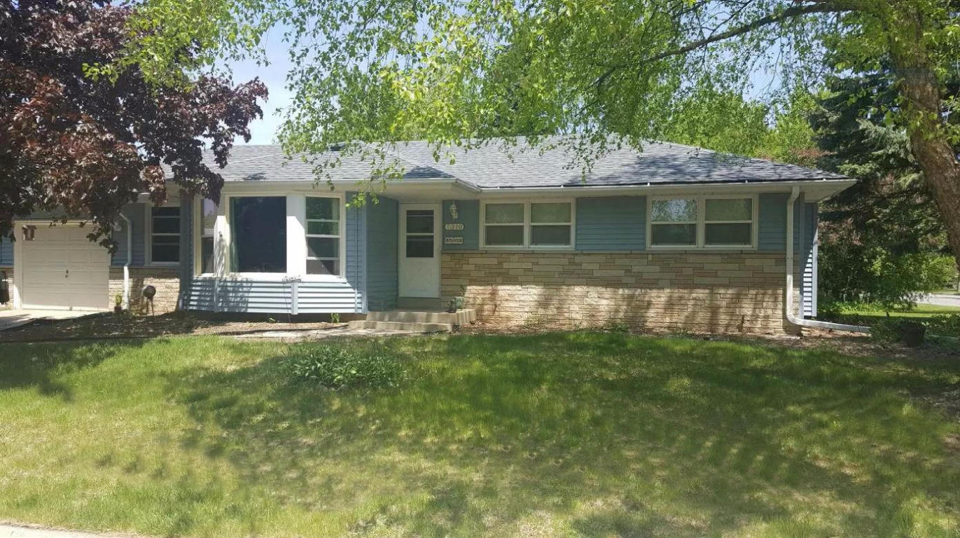 7310 Epping, Greendale, WI 53129 photo 1