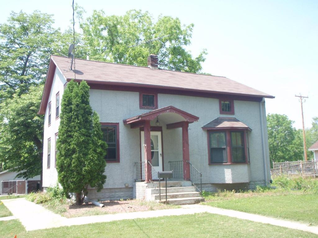 505 Main, Mukwonago, WI 53149 photo 1