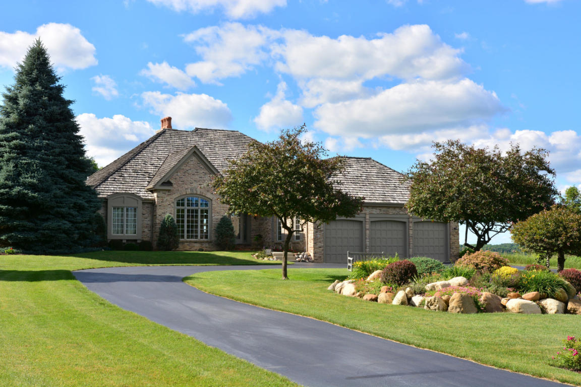 668 Esker, Colgate, WI 53017 photo 1